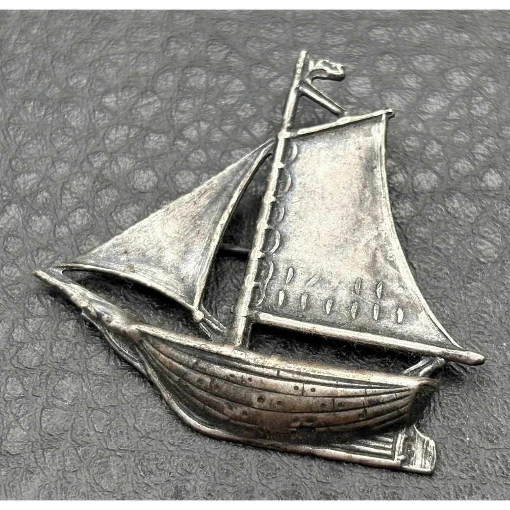 Vintage Sailboat Ship Brooch Nautical Ocean Beach Silver Plated